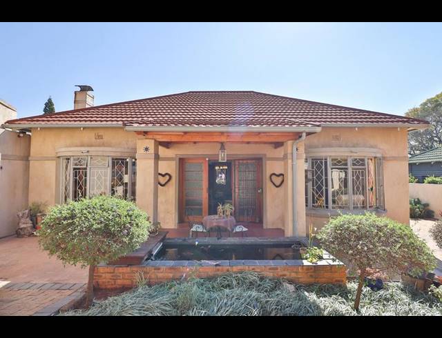 3 BEDROOM HOUSE FOR SALE IN KENSINGTON